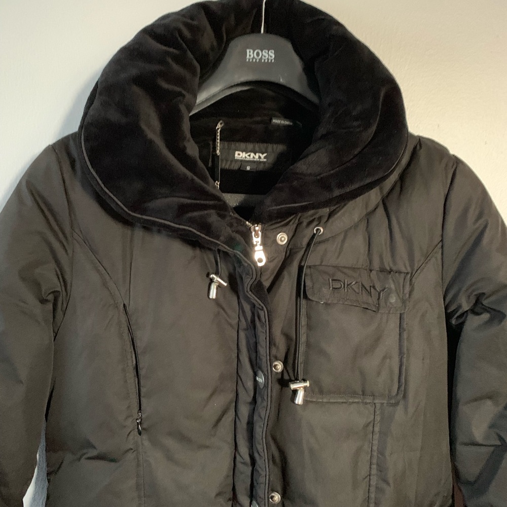 DKNY Long Winter Coat With Pockets!